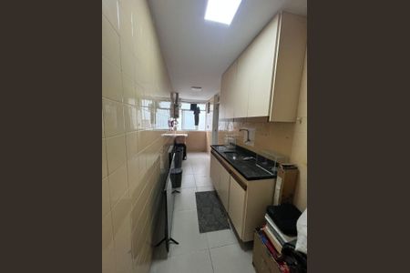 Apartamento à venda com 66m², 2 quartos e 1 vaga Apartamento à venda com 66m², 2 quartos e 1 vagaCozinha