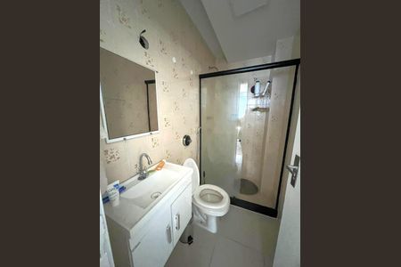 Apartamento à venda com 66m², 2 quartos e 1 vaga Apartamento à venda com 66m², 2 quartos e 1 vagaBanheiro