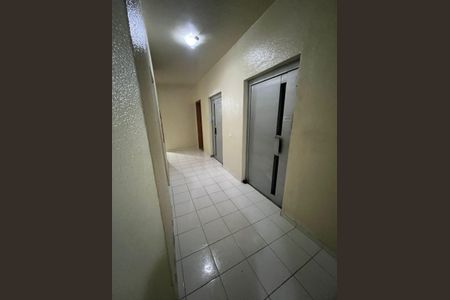 Apartamento à venda com 66m², 2 quartos e 1 vaga Apartamento à venda com 66m², 2 quartos e 1 vagaCorredor
