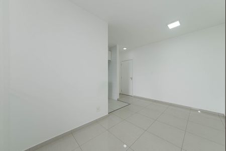 Apartamento à venda com 70m², 2 quartos e 2 vagas Apartamento à venda com 70m², 2 quartos e 2 vagasSala