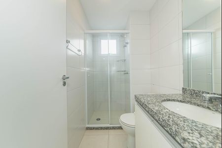 Apartamento à venda com 70m², 2 quartos e 2 vagas Apartamento à venda com 70m², 2 quartos e 2 vagasBanheiro Social