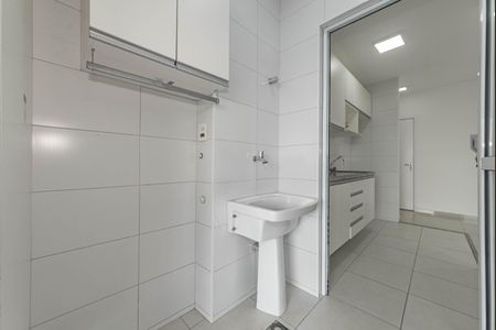 Apartamento à venda com 70m², 2 quartos e 2 vagas Apartamento à venda com 70m², 2 quartos e 2 vagasLavanderia