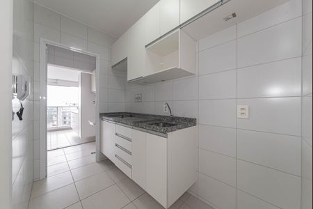 Apartamento à venda com 70m², 2 quartos e 2 vagas Apartamento à venda com 70m², 2 quartos e 2 vagasCozinha