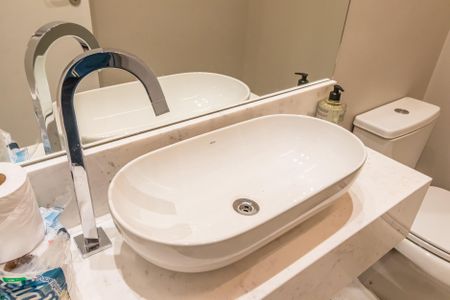 Apartamento à venda com 122m², 2 quartos e 2 vagas Apartamento à venda com 122m², 2 quartos e 2 vagasLavabo