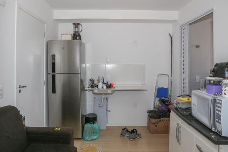 Sala e Cozinha de apartamento para alugar com 2 quartos, 29m² em Água Branca, São Paulo