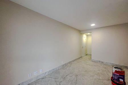 Apartamento para alugar com 90m², 3 quartos e 1 vaga Apartamento para alugar com 90m², 3 quartos e 1 vagaSala