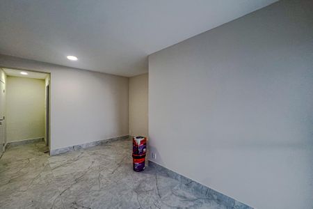 Apartamento para alugar com 90m², 3 quartos e 1 vaga Apartamento para alugar com 90m², 3 quartos e 1 vagaSala