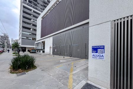 Apartamento para alugar com 90m², 3 quartos e 1 vaga Apartamento para alugar com 90m², 3 quartos e 1 vagaFachada - Plaquinha