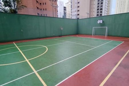 Apartamento à venda com 260m², 6 quartos e 4 vagas Apartamento à venda com 260m², 6 quartos e 4 vagasÁrea externa