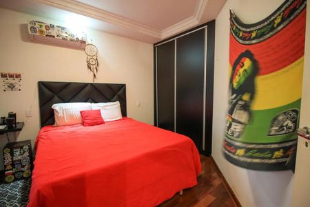 Apartamento à venda com 260m², 6 quartos e 4 vagas Apartamento à venda com 260m², 6 quartos e 4 vagasQuarto