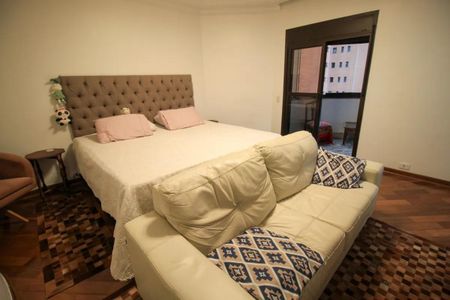Apartamento à venda com 260m², 6 quartos e 4 vagas Apartamento à venda com 260m², 6 quartos e 4 vagasQuarto
