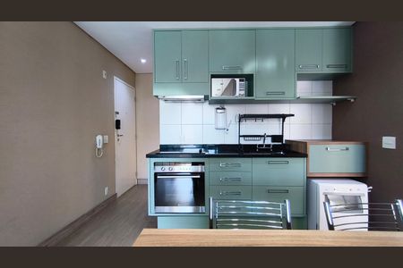 Cozinha de apartamento para alugar com 1 quarto, 46m² em Paraíso, São Paulo