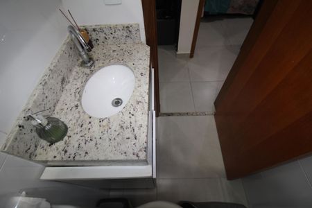 Apartamento para alugar com 50m², 2 quartos e sem vagaBanheiro