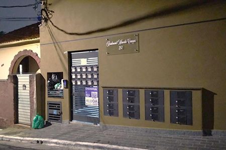 Apartamento para alugar com 50m², 2 quartos e sem vaga Apartamento para alugar com 50m², 2 quartos e sem vagaFachada
