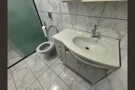 Casa para alugar com 120m², 3 quartos e 6 vagas Casa para alugar com 120m², 3 quartos e 6 vagasBanheiro