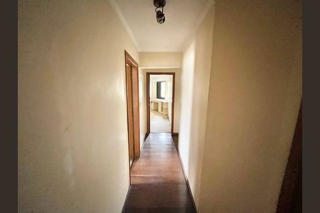 Apartamento à venda com 160m², 4 quartos e 3 vagasCorredor