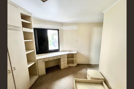 Apartamento à venda com 160m², 4 quartos e 3 vagasQuarto 2 - Suíte