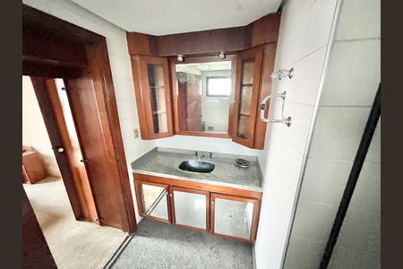 Apartamento à venda com 160m², 4 quartos e 3 vagasBanheiro da Suíte 4