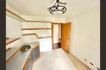 Apartamento à venda com 160m², 4 quartos e 3 vagasQuarto 1
