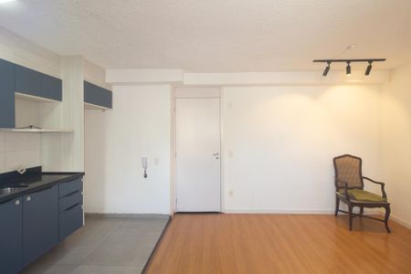 Sala/Cozinha de apartamento para alugar com 2 quartos, 41m² em Santa Cruz, Rio de Janeiro