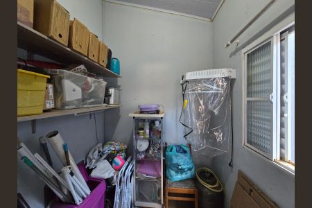 Casa à venda com 295m², 4 quartos e 7 vagas Casa à venda com 295m², 4 quartos e 7 vagasDespensa