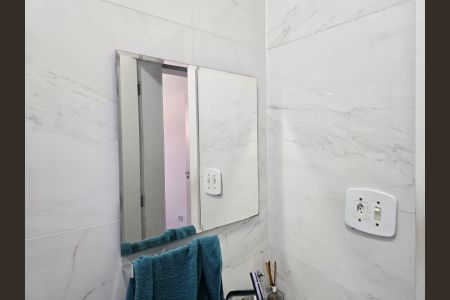 Casa à venda com 295m², 4 quartos e 7 vagas Casa à venda com 295m², 4 quartos e 7 vagasBanheiro Social