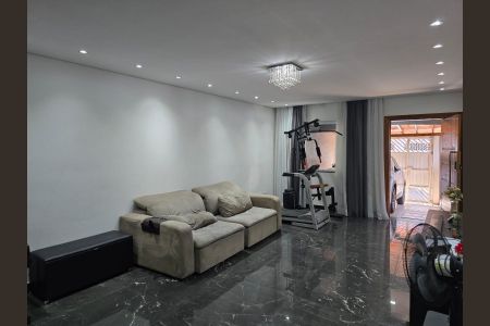 Casa à venda com 295m², 4 quartos e 7 vagas Casa à venda com 295m², 4 quartos e 7 vagasSala