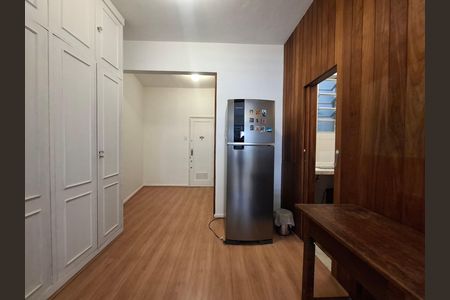 Sala  de apartamento para alugar com 1 quarto, 37m² em Flamengo, Rio de Janeiro