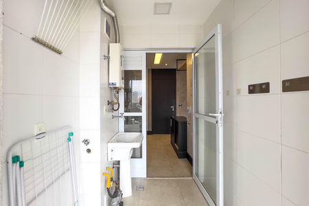 Apartamento para alugar com 60m², 2 quartos e 1 vaga Apartamento para alugar com 60m², 2 quartos e 1 vagaCozinha e área de serviço