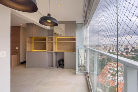 Apartamento para alugar com 60m², 2 quartos e 1 vaga Apartamento para alugar com 60m², 2 quartos e 1 vagaVaranda