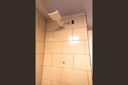 Casa à venda com 150m², 2 quartos e 2 vagas Casa à venda com 150m², 2 quartos e 2 vagasBanheiro Social