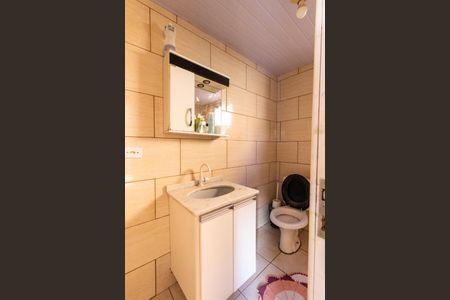 Casa à venda com 150m², 2 quartos e 2 vagas Casa à venda com 150m², 2 quartos e 2 vagasBanheiro Social