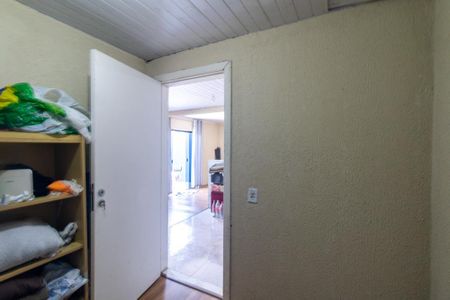 Casa à venda com 150m², 2 quartos e 2 vagas Casa à venda com 150m², 2 quartos e 2 vagasQuarto 1