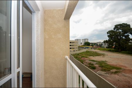 Apartamento à venda com 37m², 2 quartos e sem vaga Apartamento à venda com 37m², 2 quartos e sem vagaSala - Sacada