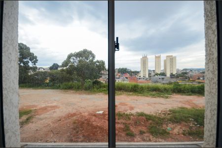 Apartamento à venda com 37m², 2 quartos e sem vaga Apartamento à venda com 37m², 2 quartos e sem vagaQuarto 1 - Janela