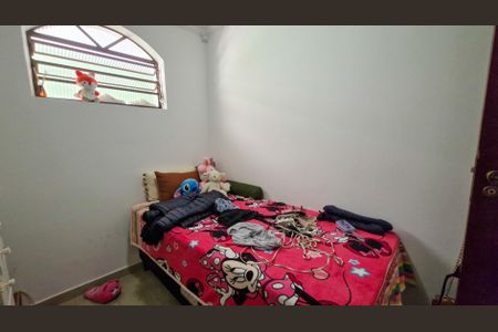 Casa à venda com 120m², 3 quartos e 5 vagas Casa à venda com 120m², 3 quartos e 5 vagasQuarto