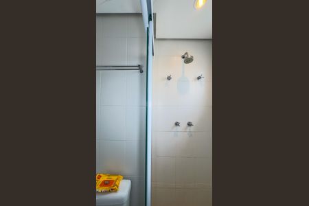 Apartamento para alugar com 98m², 2 quartos e 2 vagas Apartamento para alugar com 98m², 2 quartos e 2 vagasBanheiro da Suíte