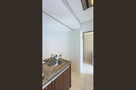 Apartamento para alugar com 98m², 2 quartos e 2 vagas Apartamento para alugar com 98m², 2 quartos e 2 vagasCozinha e Área de Serviço