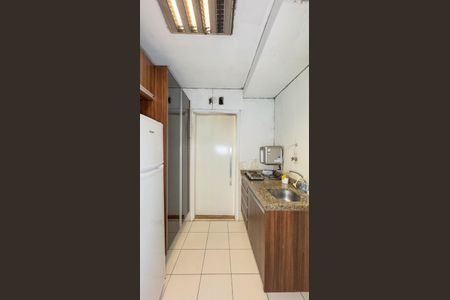 Apartamento para alugar com 98m², 2 quartos e 2 vagas Apartamento para alugar com 98m², 2 quartos e 2 vagasCozinha e Área de Serviço