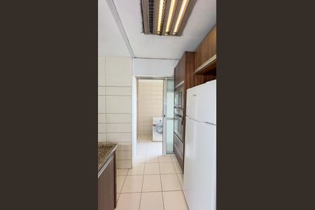 Apartamento para alugar com 98m², 2 quartos e 2 vagas Apartamento para alugar com 98m², 2 quartos e 2 vagasCozinha e Área de Serviço