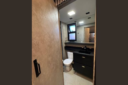 Banheiro de apartamento para alugar com 1 quarto, 27m² em Santo Amaro, São Paulo