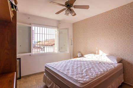 Casa à venda com 200m², 3 quartos e 2 vagasQuarto 