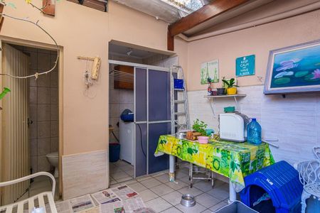 Casa à venda com 200m², 3 quartos e 2 vagasÁrea de Serviço