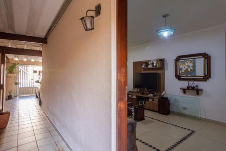 Casa à venda com 200m², 3 quartos e 2 vagasÁrea externa