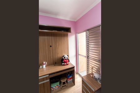 Casa de condomínio à venda com 76m², 2 quartos e 1 vagaQuarto 2
