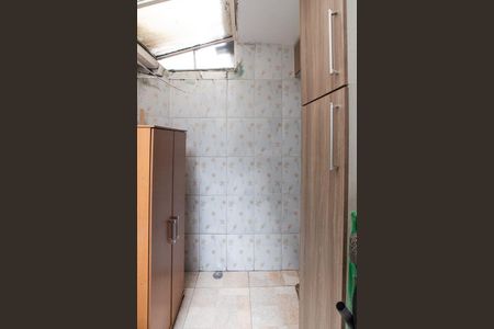 Casa de condomínio à venda com 76m², 2 quartos e 1 vagaCozinha e Área de Serviço