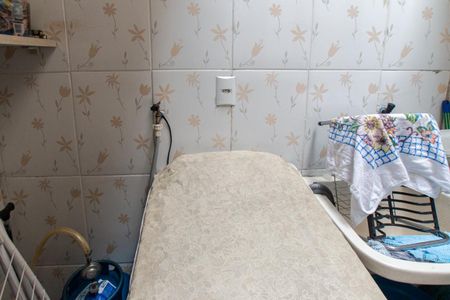 Casa de condomínio à venda com 76m², 2 quartos e 1 vagaCozinha e Área de Serviço