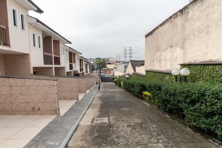 Casa de condomínio à venda com 76m², 2 quartos e 1 vagaÁrea comum