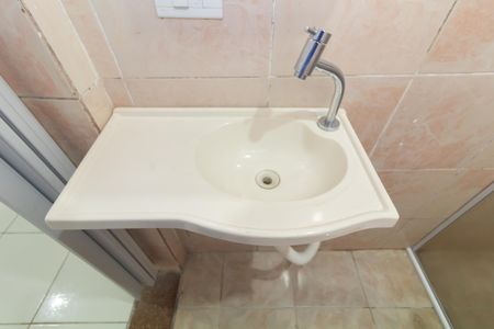 Banheiro de casa para alugar com 1 quarto, 42m² em Jardim Nossa Senhora do Carmo, São Paulo