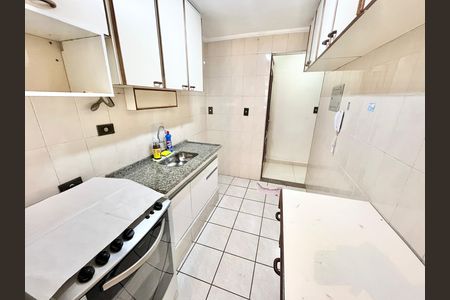 Apartamento à venda com 63m², 2 quartos e 1 vaga Apartamento à venda com 63m², 2 quartos e 1 vagaCozinha e Área de Serviço